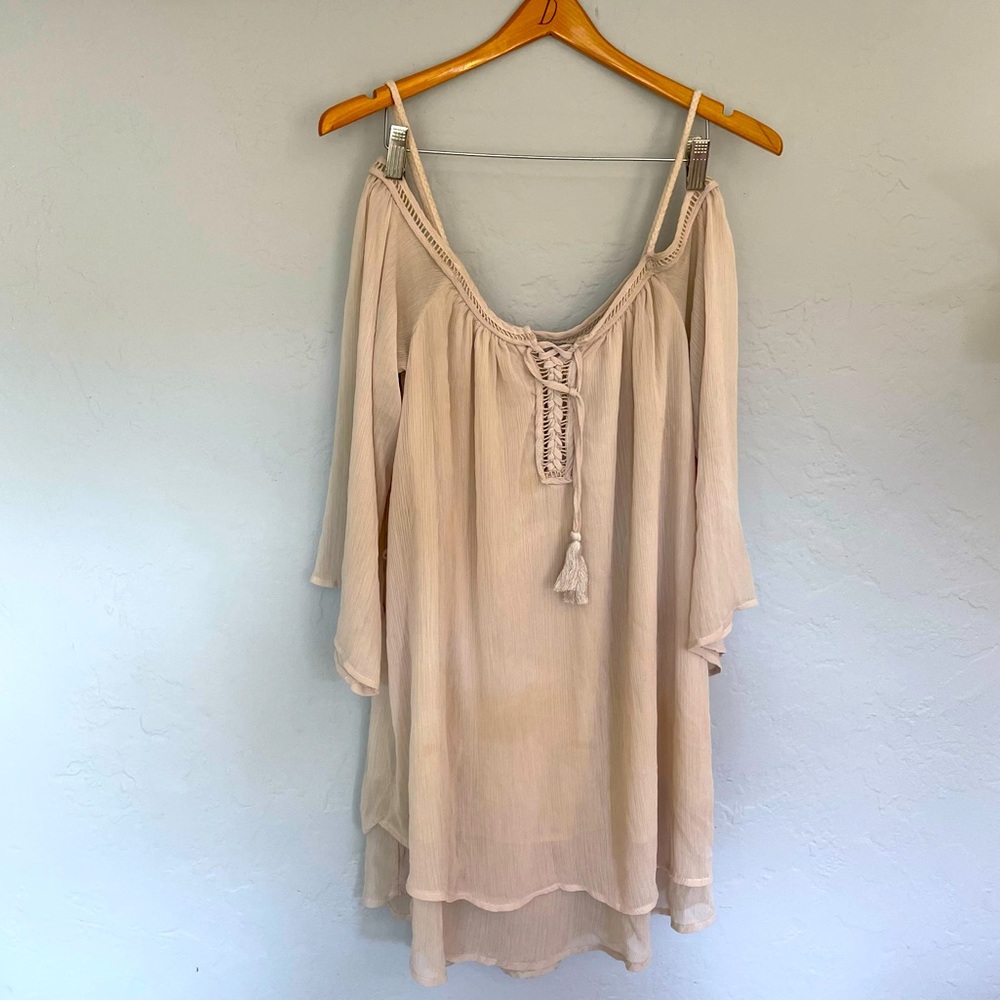 Anthropologie Purple Snow cold shoulder dress size Small